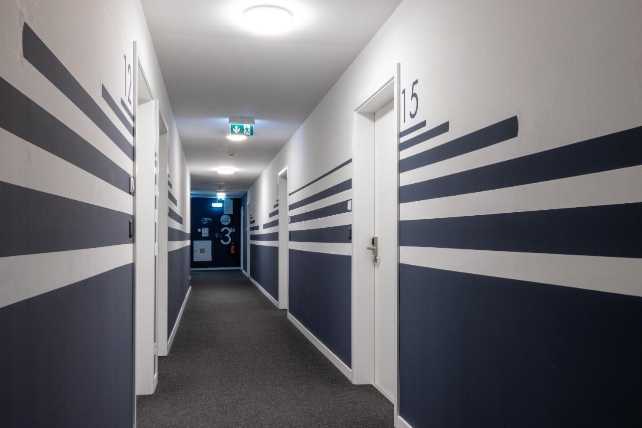 Zzzpace Smart-Hotel Bielefeld Zentrum Zewnętrze zdjęcie